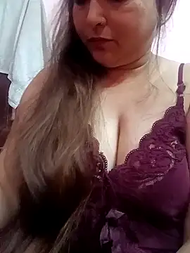 Snapshot of naughtymadam chatting on December 2024 04:34:02 AM naughtymadam online show from December 2024 04:34:02 AM