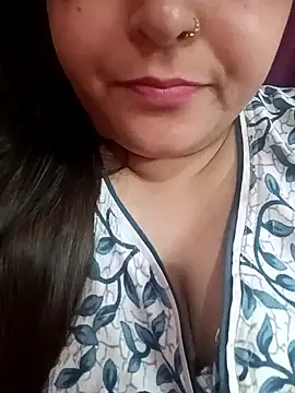 Snapshot of naughtymadam chatting on January 2025 08:03:02 AM naughtymadam online show from January 2025 08:03:02 AM