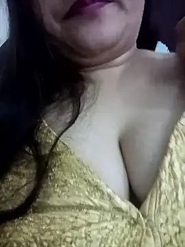 Snapshot of naughtymadam chatting on February 2026 06:17:01 PM naughtymadam online show from February 2026 06:17:01 PM