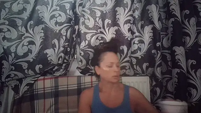 LindaStarS online show from September 2025 04:38:02 AM