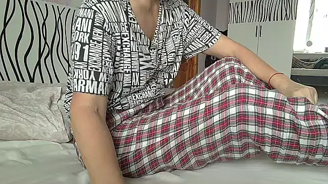 LindaStarS online show from January 2026 07:57:02 AM