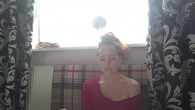 LindaStarS online show from April 2026 05:40:01 AM