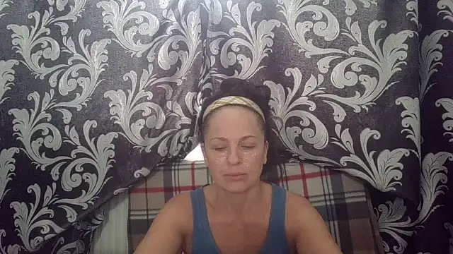LindaStarS online show from June 2026 05:05:01 AM