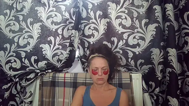 LindaStarS online show from June 2026 05:12:01 AM