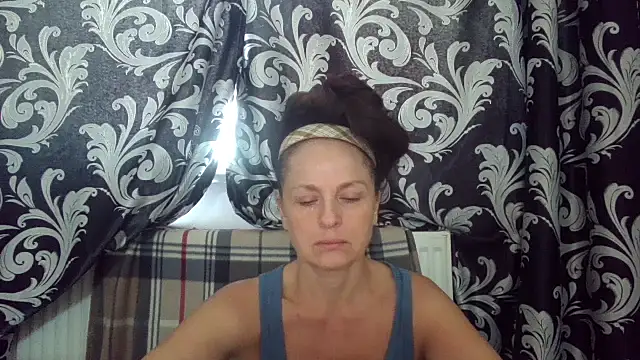 LindaStarS online show from June 2026 04:50:01 AM