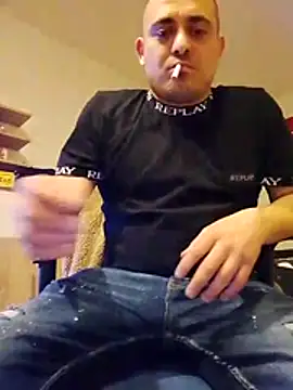 Snapshot of Osi189 chatting on January 2026 07:17:02 PM Osi189 online show from January 2026 07:17:02 PM