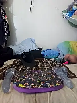 UncutHammer69 online show from January 2025 06:51:01 PM