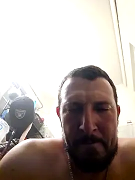 UncutHammer69 online show from January 2025 03:22:01 AM