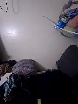 UncutHammer69 online show from January 2025 02:35:01 PM