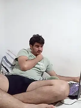 biglatin80 online show from February 2026 04:39:01 AM