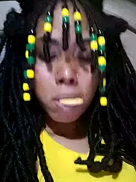 HONEYSWEETS LIVE online show from April 2026 05:18:02 AM