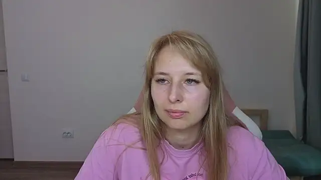 Snapshot of Jessy_Ginger chatting on October 2025 12:33:01 PM Jessy Ginger online show from October 2025 12:33:01 PM