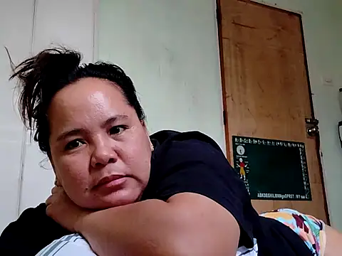 Snapshot of AasianAngelEyesXX chatting on February 2026 02:15:02 AM AasianAngelEyesXX online show from February 2026 02:15:02 AM