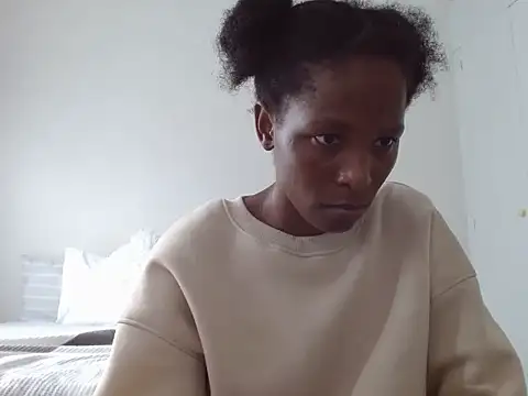 Snapshot of SoftRosee chatting on March 2025 12:04:02 PM SoftRosee online show from March 2025 12:04:02 PM