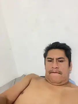 Snapshot of julius_semen chatting on February 2026 03:50:01 AM julius semen online show from February 2026 03:50:01 AM