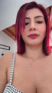 LINDA PATTY94 online show from May 2026 03:39:02 PM