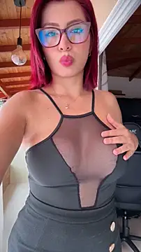 LINDA PATTY94 online show from May 2026 08:04:04 PM