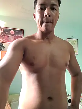 morenito420 online show from October 2025 09:37:01 PM