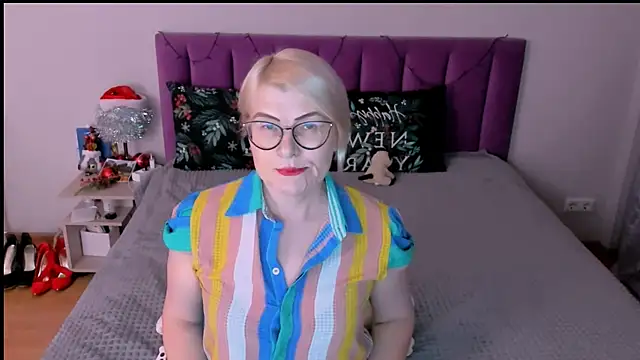 sabrinamacmarren online show from January 2026 02:44:01 PM