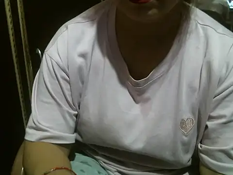 UrsMansi online show from May 2026 07:43:01 PM