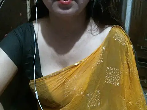 UrsMansi online show from May 2026 10:51:02 PM