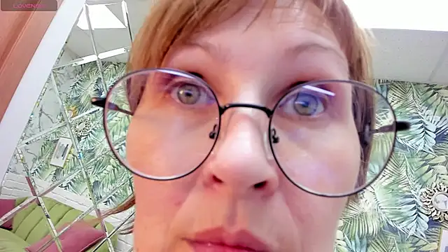 Paris Cherry online show from March 2025 11:15:02 PM