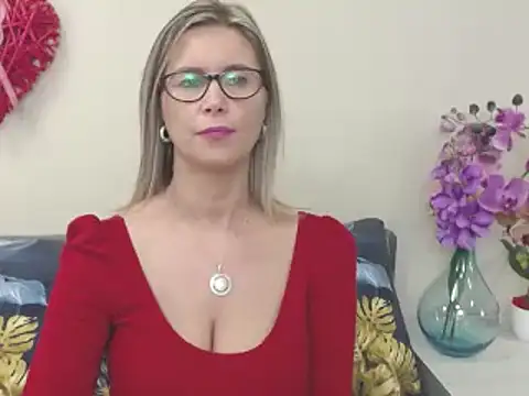 DoreenSexy online show from December 2024 01:31:02 PM