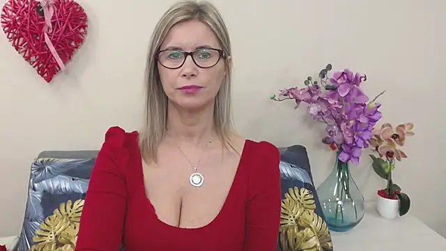 DoreenSexy online show from January 2025 01:30:01 PM