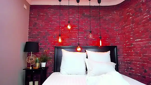 Snapshot of ChristynaRoss chatting on March 2025 08:19:01 PM ChristynaRoss online show from March 2025 08:19:01 PM