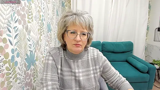 EvelynJoyful online show from January 2025 05:05:01 AM