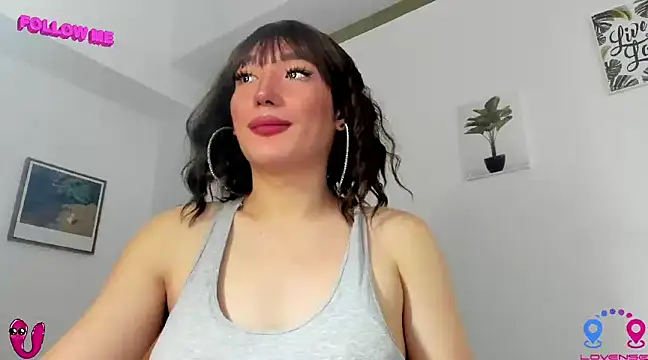 hottycrishina online show from January 2025 07:42:01 AM