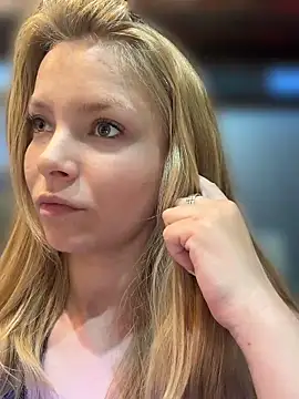 AnastasiaAniess online show from April 2026 06:50:01 PM
