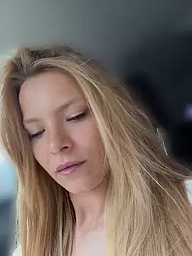 AnastasiaAniess online show from May 2026 02:02:02 PM