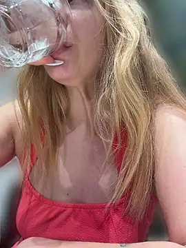 AnastasiaAniess online show from May 2026 11:26:01 AM