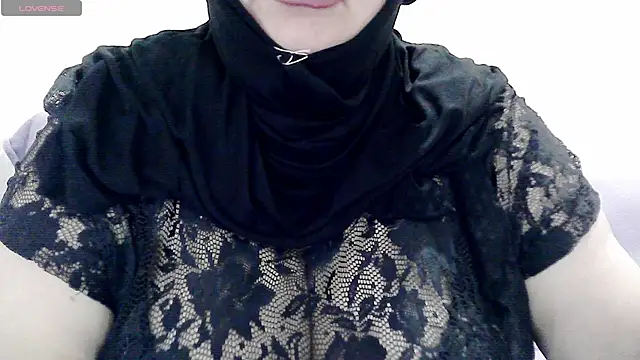 Snapshot of tatli_bela chatting on November 2025 12:03:02 AM tatli bela online show from November 2025 12:03:02 AM