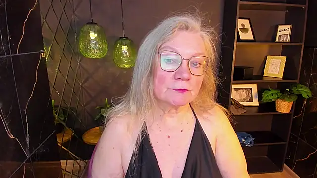 NataliMellow online show from April 2026 01:31:02 PM