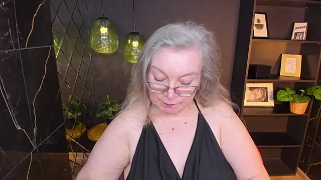 NataliMellow online show from May 2026 01:16:02 PM