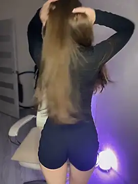 so cutes online show from December 2024 06:17:02 PM