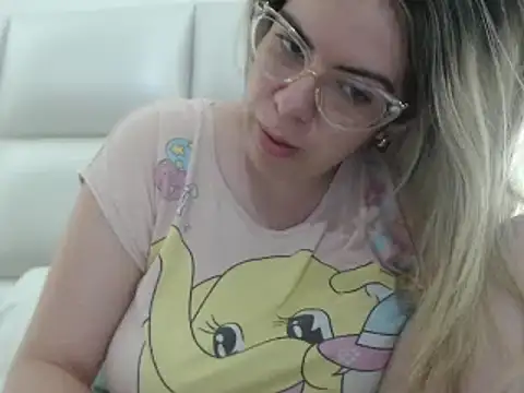 ashlymoon online show from March 2025 01:13:01 AM