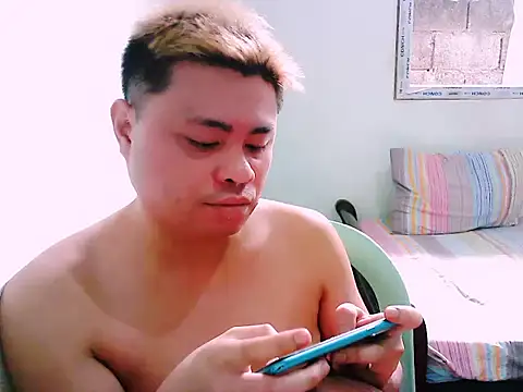 Snapshot of SirViceBoy2020 chatting on January 2025 12:34:02 AM SirViceBoy2020 online show from January 2025 12:34:02 AM