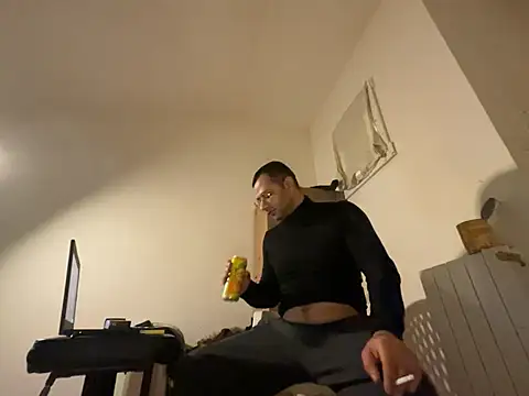 Enderson007 online show from February 2026 04:00:02 PM