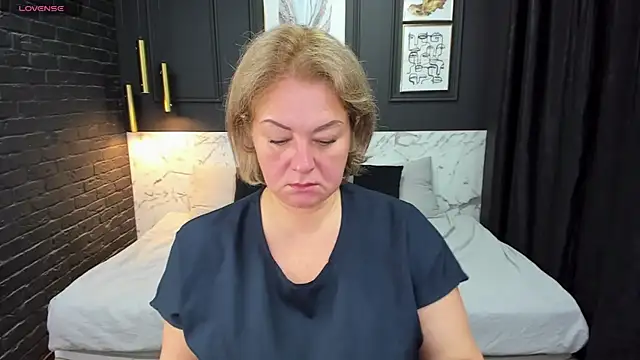 JenniferLight online show from February 2025 01:13:02 PM