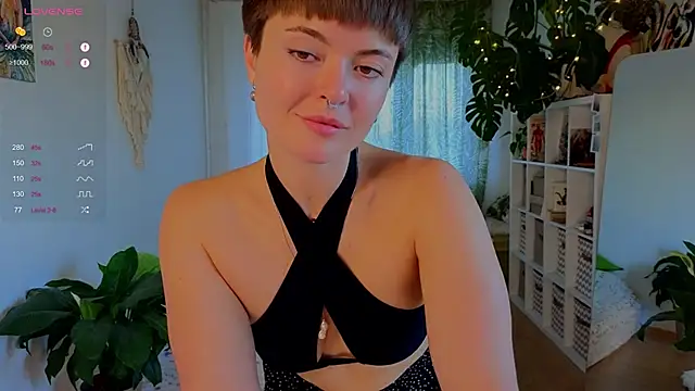 Snapshot of lana_sky chatting on September 2025 02:33:02 PM lana sky online show from September 2025 02:33:02 PM