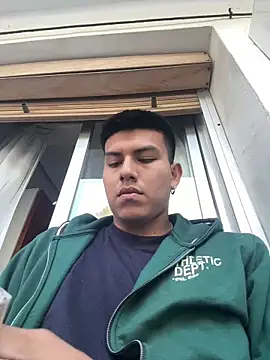 mikeeeeeell online show from May 2026 06:16:02 PM