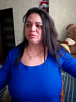 littleRikka online show from April 2026 06:10:02 AM