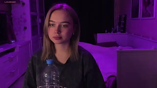 Snapshot of MaryDreaminess chatting on January 2025 08:59:02 PM MaryDreaminess online show from January 2025 08:59:02 PM