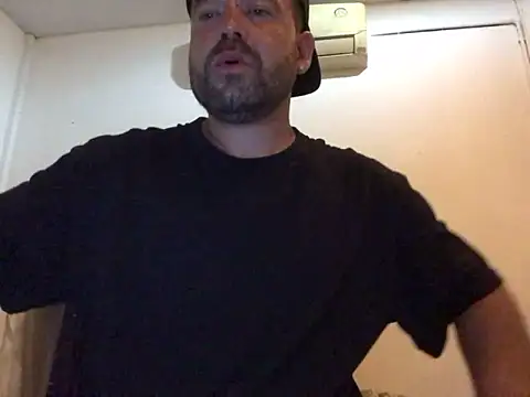 Snapshot of fuckerplayer1 chatting on October 2025 05:55:01 PM fuckerplayer1 online show from October 2025 05:55:01 PM