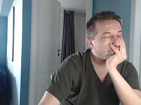 MisterFaithRO online show from May 2026 06:53:01 AM