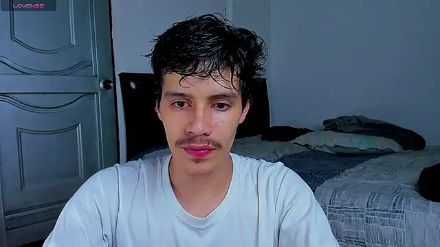 Dimitrixxx   online show from May 2026 01:22:02 AM