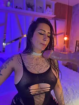 Tattooed spittingdoll online show from May 2026 04:46:02 PM